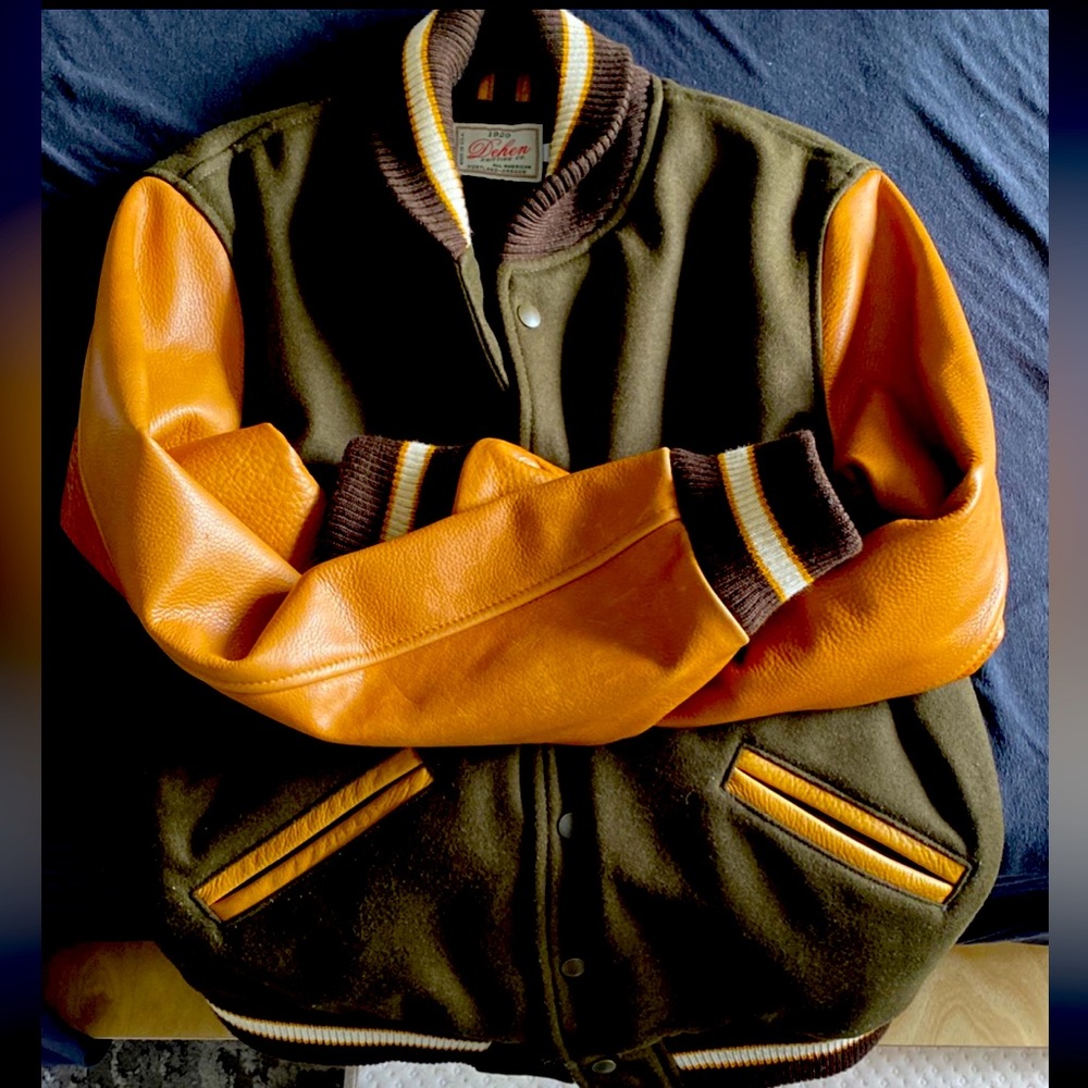 Dehen varsity jacket, Large